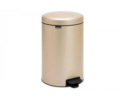 FaFurn - Stainless Steel Kitchen Trash Can with Step-On Lid