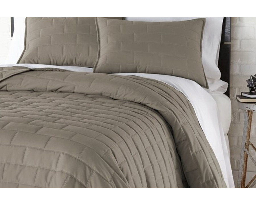 FaFurn Modern Brick Stitch Microfiber Reversible 2 Piece Comforter Set - Taupe, Twin/Twin XL Size