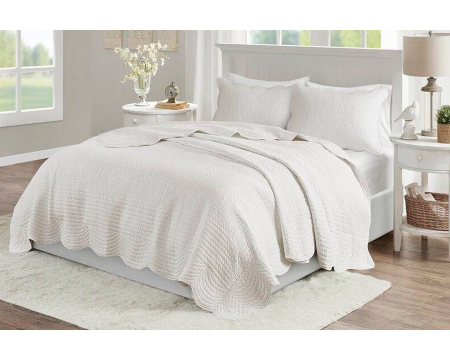 FaFurn - 3-Piece Reversible Scalloped Edges Quilt Set (WHQSED1628465)