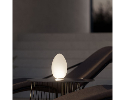 FontanaArte - Uovo Small Rechargeable Lamp in White, Glass