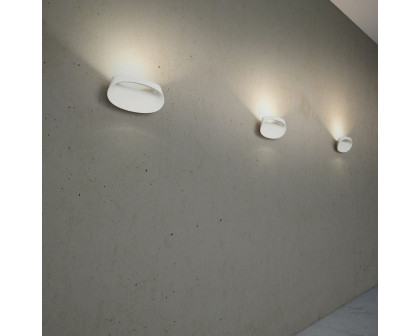 FontanaArte - Bonnet Wall Lamp in White, Metal