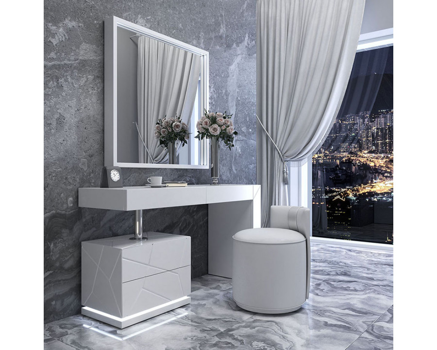 Franco - Nb21 Vanity Dresser