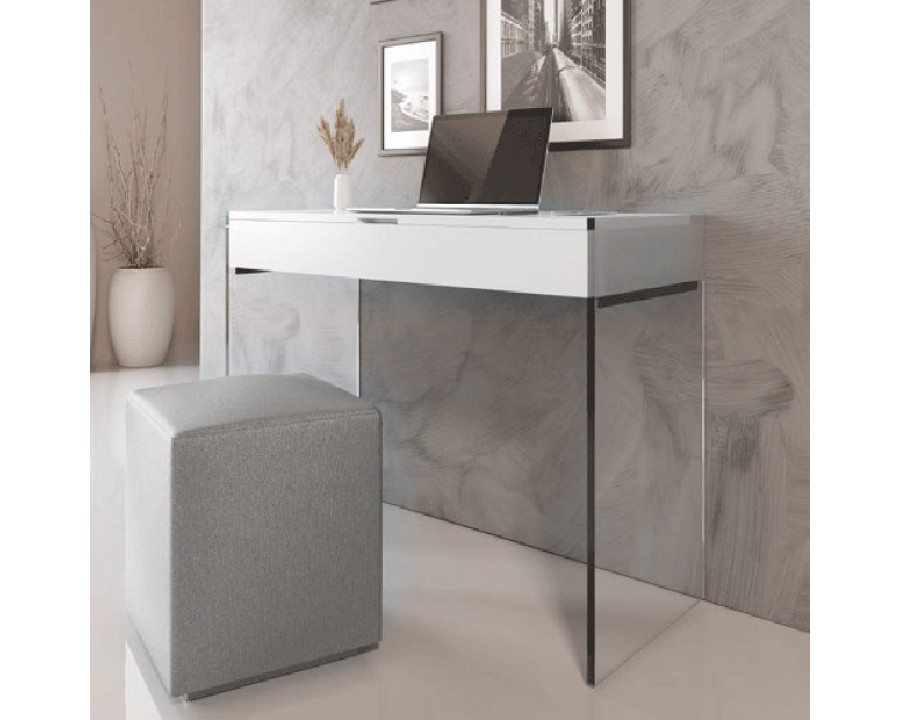 Franco - Mx47 Vanity Dresser