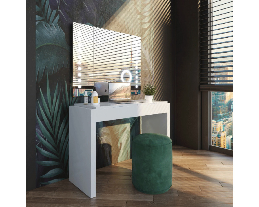 Franco - Mx49 Vanity Dresser