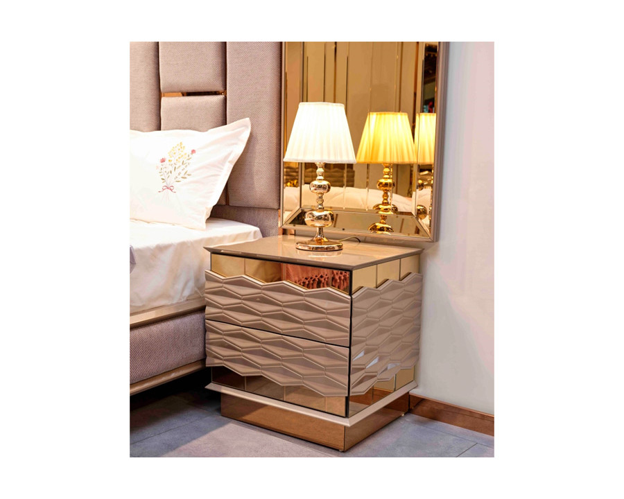 Furnia - Elite Nightstand in Gold