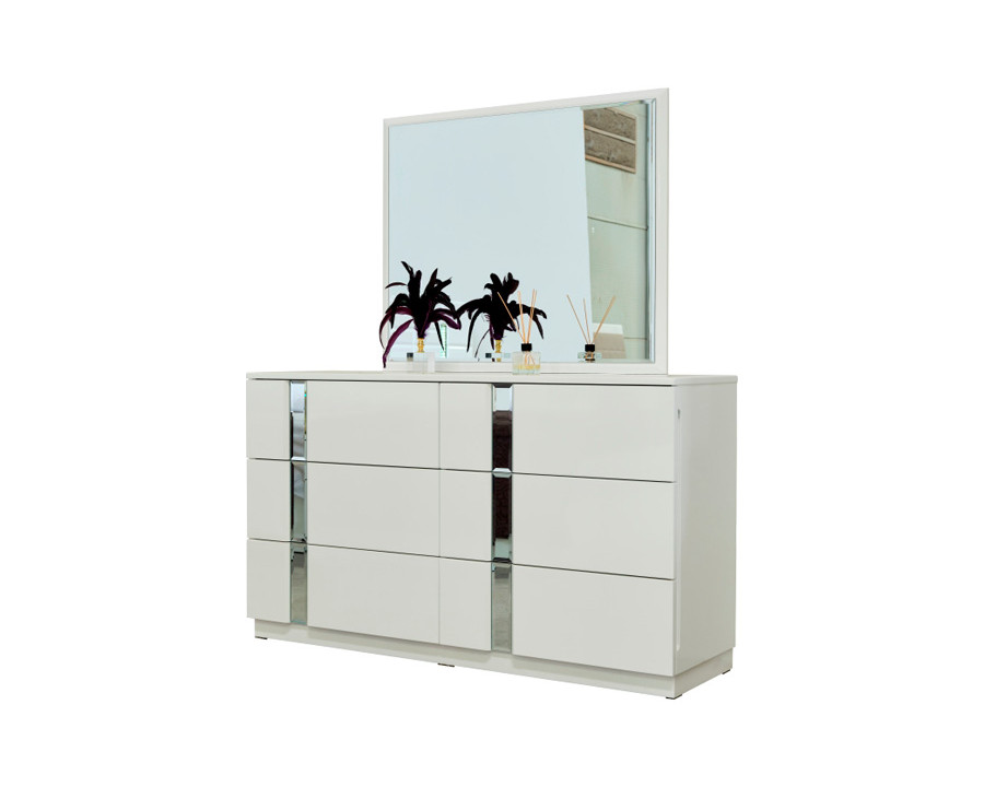 Furnia - Sienna Dresser with Mirror in White