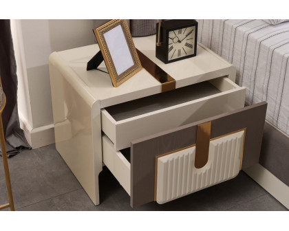 Furnia - Zurih Nightstand in Cream