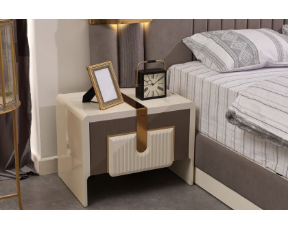 Furnia - Zurih Nightstand in Cream