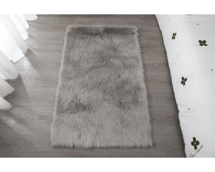 Furnings Cozy Ultra Soft Fluffy Faux Fur Light Gray Area Rug - 5'L x 3'W