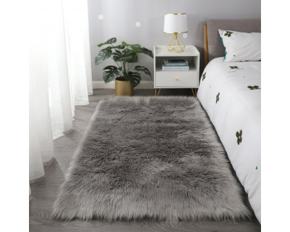 Furnings Cozy Ultra Soft Fluffy Faux Fur Light Gray Area Rug - 5'L x 3'W