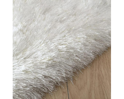 Furnings Fancy Collection Solid White Shag Area Rug - 7'L x 5'W x 1"H