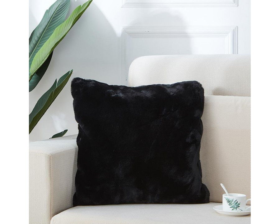 Furnings - Agnes Luxury Black Chinchilla Faux Fur Pillow