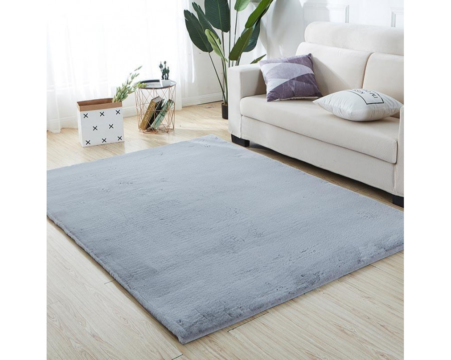 Furnings - Lily Luxury Gray Chinchilla Faux Fur Area Rug