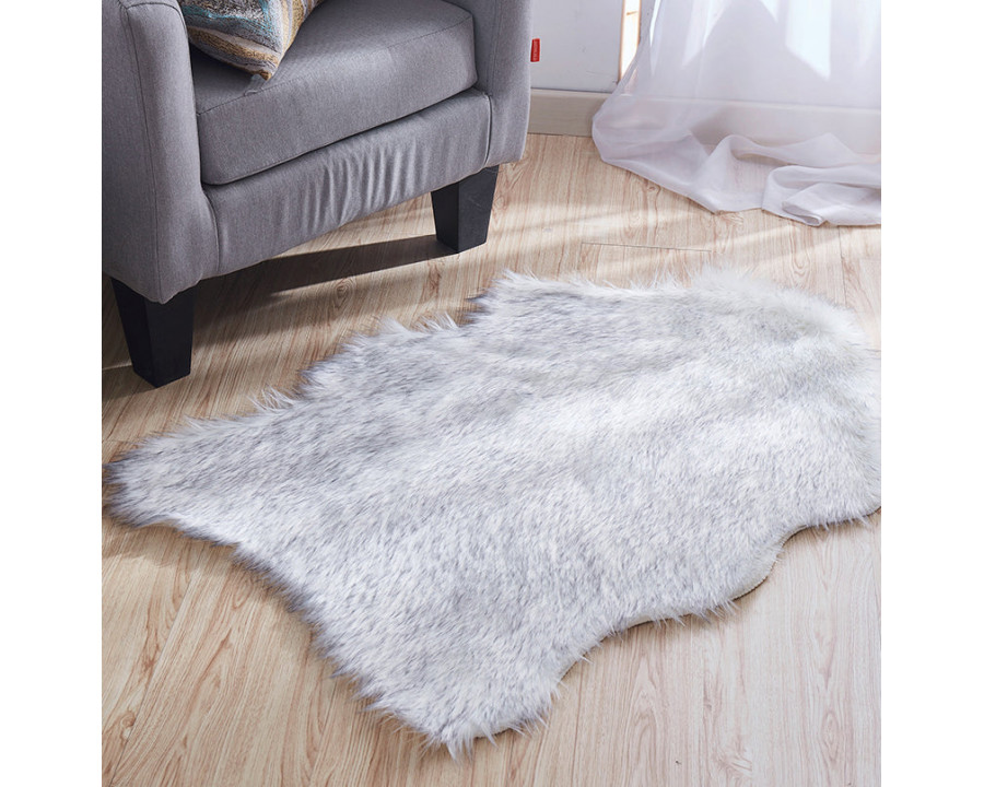 Furnings - Luxury Dark Gray Faux Fur Decorative Rug 28" x 39"