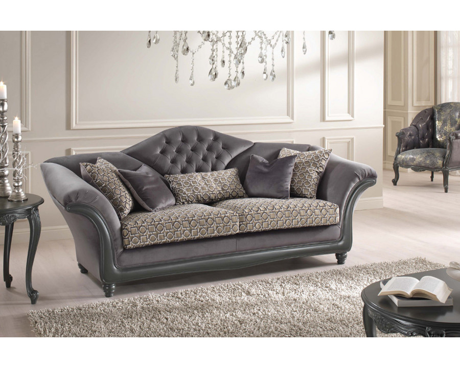 G&G - Logo Sofa 3 Seater