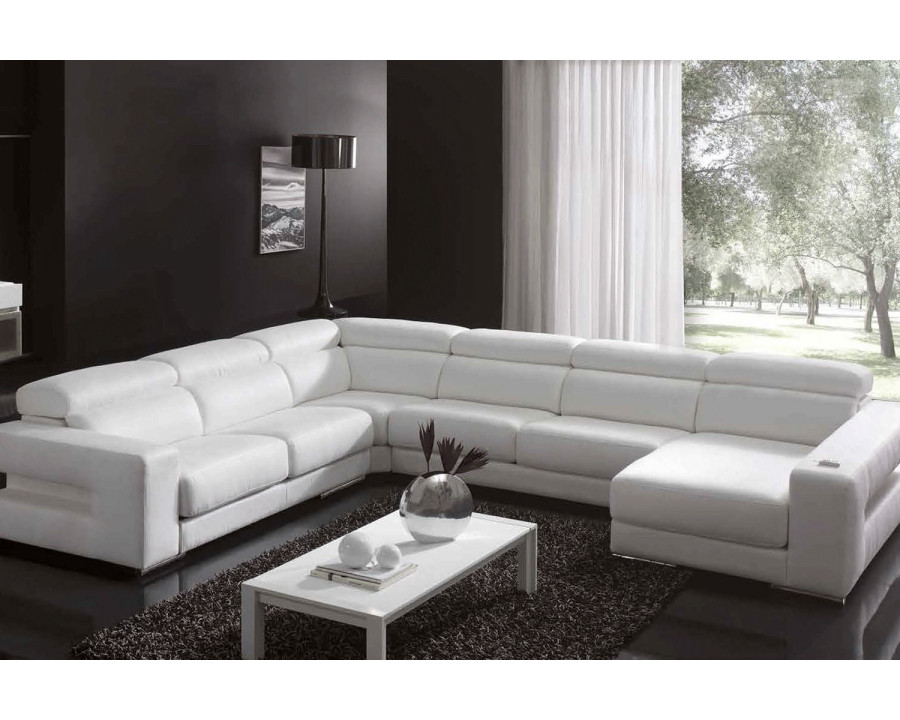 Gamamobel - Oscar Square Arms Left Facing Sectional in Lux Leather