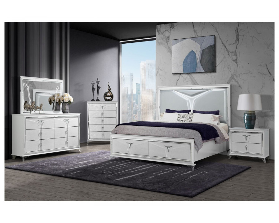 GF Romo White Queen Bed Group With Led