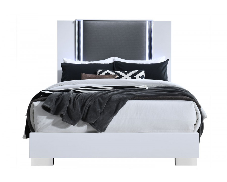 GF Ylime Smooth White Queen Bed With Led