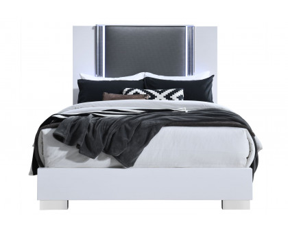 GF Ylime Smooth White Queen Bed Group