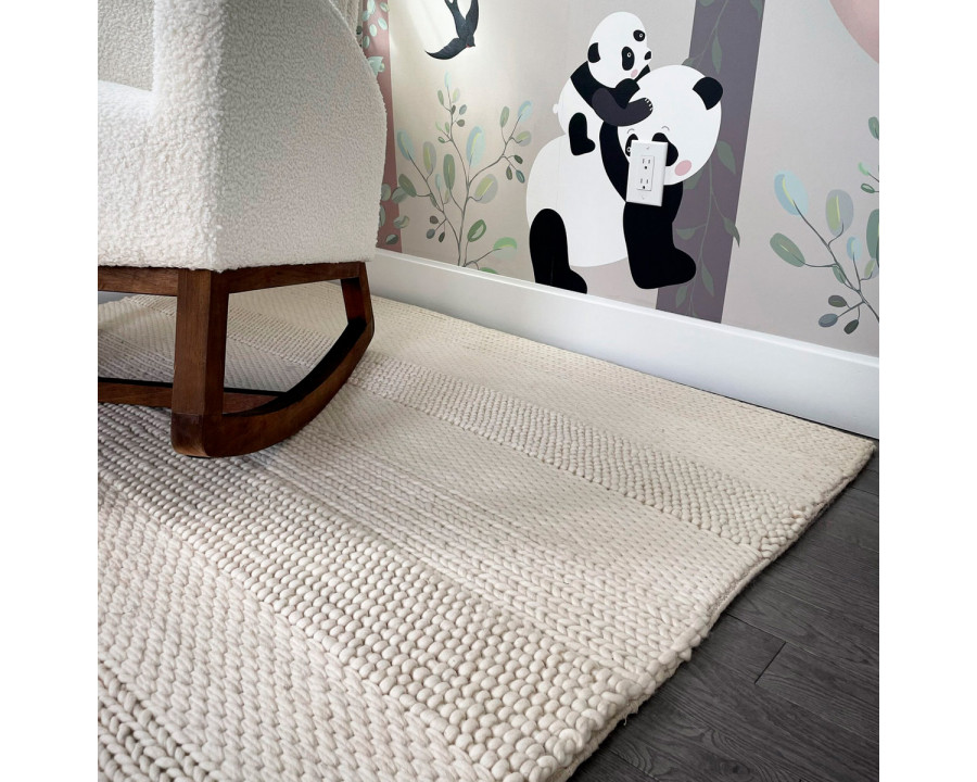 Gordian Rugs - Handwoven White Popcorn Braided Wool Rug