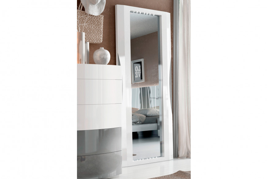 Garcia Sabate™ Ronda Rectangular Standing Mirror - White