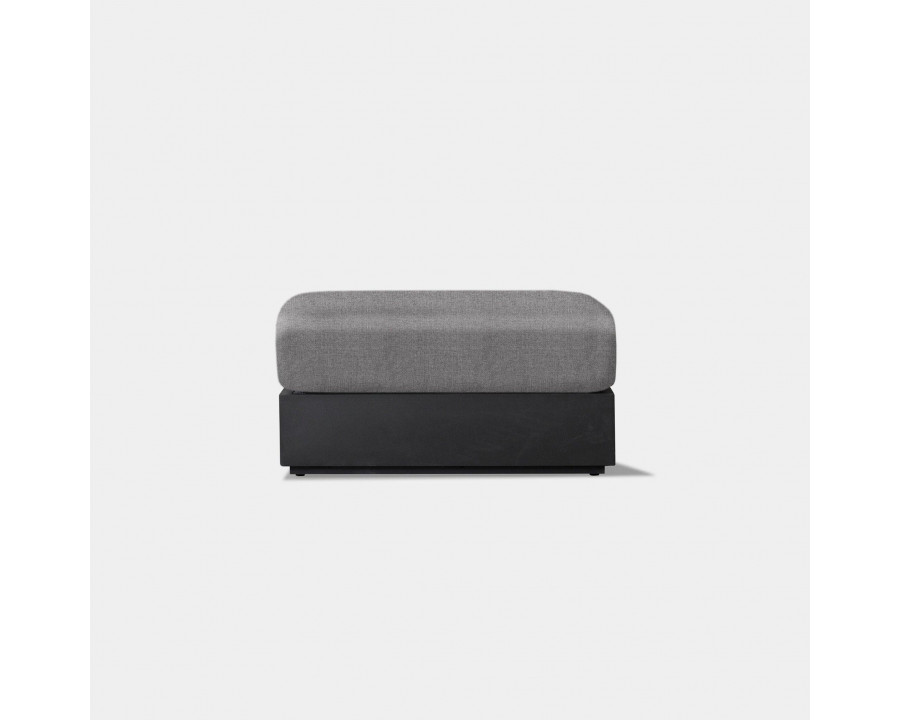 Harbour Hayman Ottoman - Aluminum Asteroid, Lisos Grafito, Batyline Silver