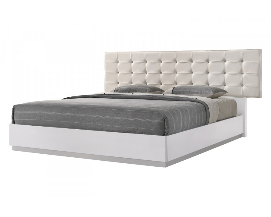 J&M Verona Full Size Bed - White