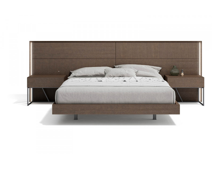 J&M Almada King Bed - Ash