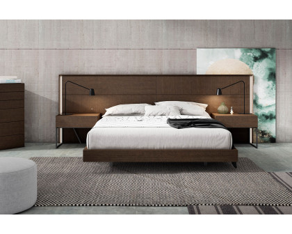 J&M Almada King Bed - Ash