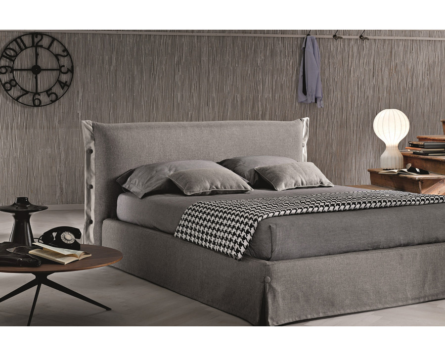 J&M Giselle Queen Storage Bed - Gray