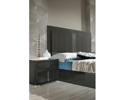 Jubilee - Axman Modern Bedroom Set