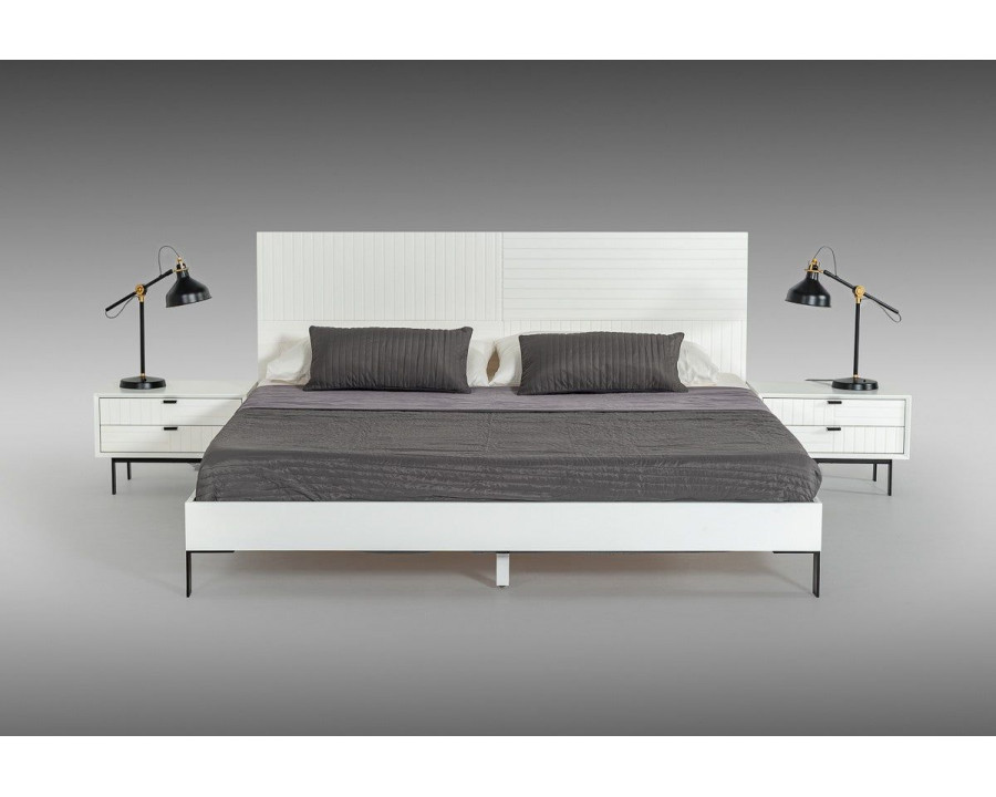 Jubilee Vanity Contemporary King Size Bed - White