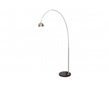 LeisureMod Arco Modern Arched Floor Lamp with Black Round Marble Base - Silver