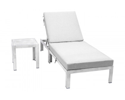 LeisureMod Chelsea Modern Outdoor Weathered Gray Chaise Lounge Chair with Side Table and Cushions - Light Gray