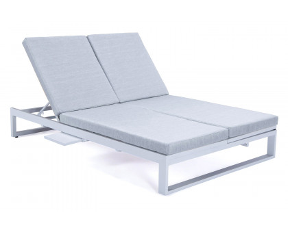 LeisureMod Chelsea Convertible Double Chaise Lounge Chair and Sofa with Cushions - Light Gray, White