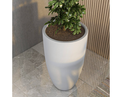 LeisureMod Crete Modern 16" Tapered Round Planter Pot in Fiberstone and Clay - Aged Concrete