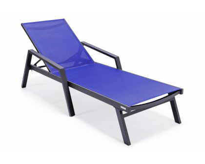 LeisureMod Marlin Patio Chaise Lounge Chair With Armrests In Black Aluminum Frame