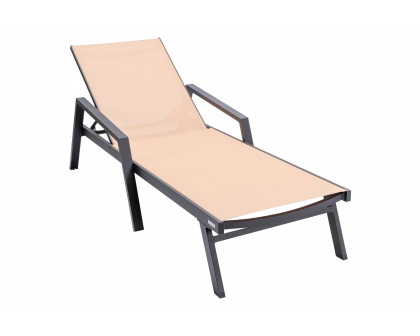 LeisureMod Marlin Modern Black Aluminum Outdoor Chaise Lounge Chair With Arms and Square Fire Pit Side Table for Patio - Light Brown