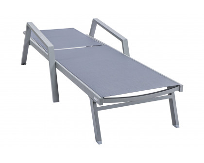 LeisureMod Marlin Modern Gray Aluminum Outdoor Chaise Lounge Chair With Arms and Square Fire Pit Side Table for Patio - Dark Gray