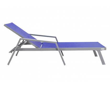 LeisureMod Marlin Modern Gray Aluminum Outdoor Chaise Lounge Chair With Arms and Square Fire Pit Side Table for Patio - Navy Blue