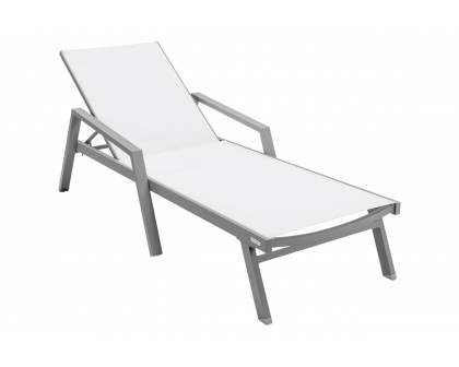 LeisureMod Marlin Modern Gray Aluminum Outdoor Chaise Lounge Chair With Arms and Square Fire Pit Side Table for Patio - White