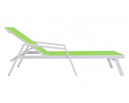 LeisureMod Marlin Modern White Aluminum Outdoor Chaise Lounge Chair With Arms and Square Fire Pit Side Table for Patio - Green