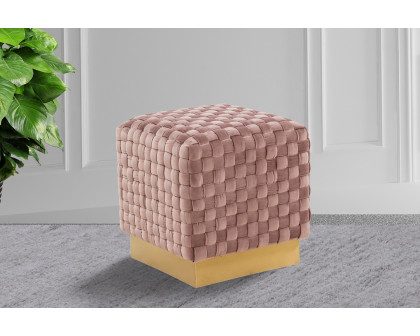 LeisureMod Myrtle 19" Square Weave Design Velvet Ottoman with Gold Base - Pink