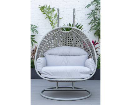 LeisureMod™ Mendoza Light Gray Wicker Hanging 2 Person Egg Swing Chair with Cushions - Light Gray