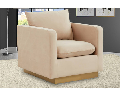 LeisureMod Nervo Modern Mid-Century Upholstered Velvet Accent Chair with Gold Base - Beige