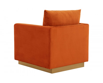 LeisureMod Nervo Modern Mid-Century Upholstered Velvet Accent Chair with Gold Base - Orange/Marmalade