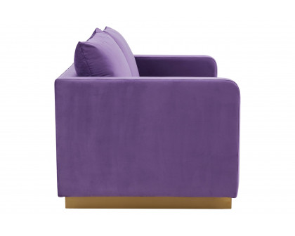 LeisureMod Nervo Modern Mid-Century Upholstered Velvet Loveseat with Gold Base - Purple