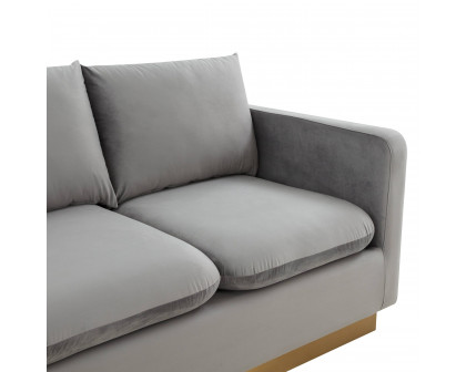 LeisureMod Nervo Modern Mid-Century Upholstered Velvet Sofa with Gold Base - Light Gray