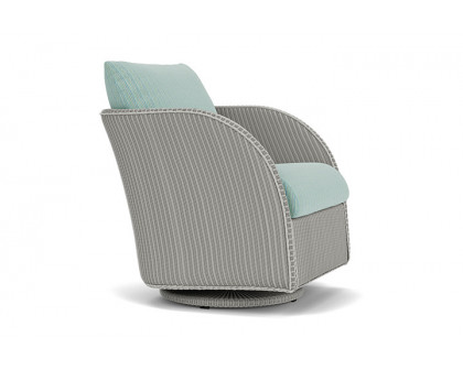 Lloyd Flanders™ Essence Swivel Glider Lounge Chair - Platinum