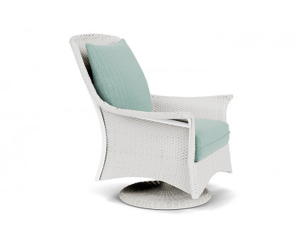 Lloyd Flanders™ Mandalay Swivel Rocker Lounge Chair - Matte White